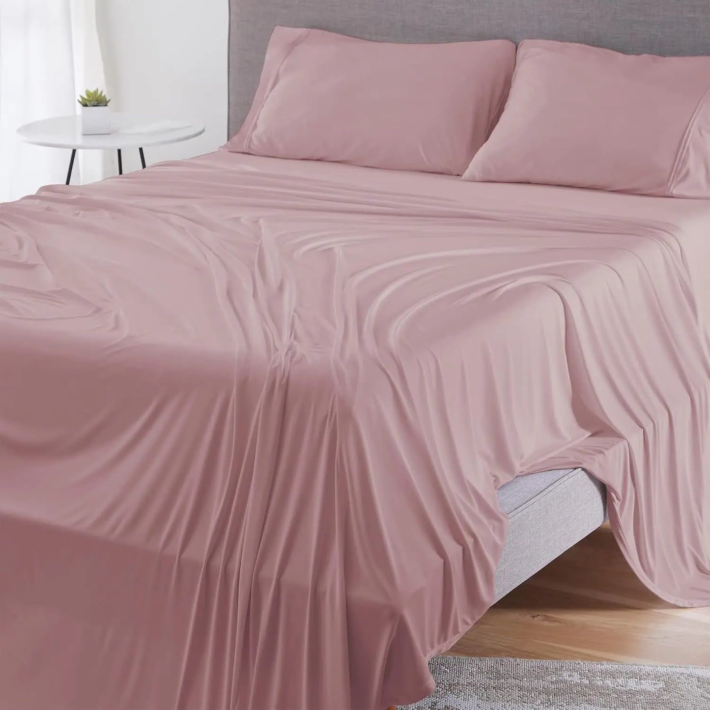 Dri-Tec Sheet Set – Moisture Wicking Technology, Breathable Cooling Sheets – Flat Sheet, Fitted Sheet, Pillowcases – All Mattres
